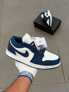 Air Jordan 1 Low Navy White