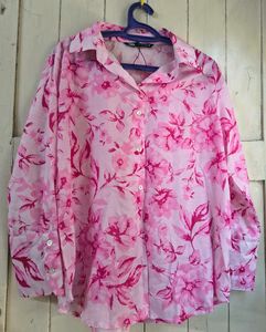 🩷 Zara Pink Floral Button-Up Shirt
