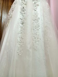 🌼Elegant White/Cream Evening Gown🌼