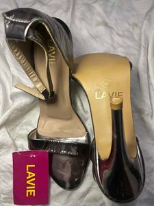 Lavie Silver Metallic Heels