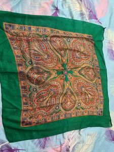 Vibrant Paisley Print Scarf/Dupatta