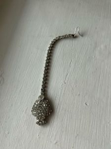 Elegant Rhinestone Maang Tikka