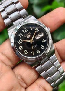 Vintage Seiko 5 Automatic Watch