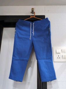 Comfortable Blue Cropped Pants