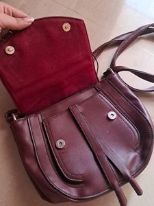 ❤️Branded Cute Wine Colour Sling Bag,❤️