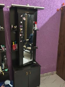 Dressing Table with Mirror