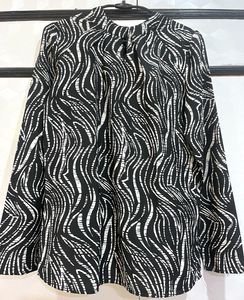 Stylish Black &amp; White Print Tunic Top