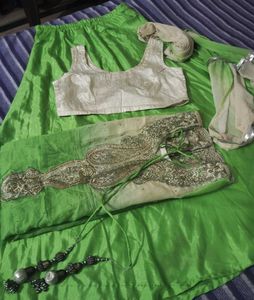 Very Attractive Kurta Inner With Lahenga
