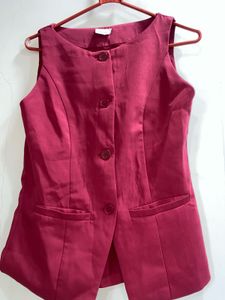 Elegant Women's Sleeveless Blazer