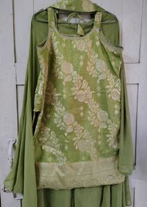 Pista green banarasi style plazzo kurti set silk