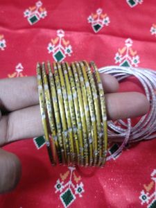Green And Pink Bangles