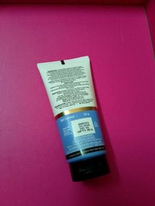 Dr. Sheth's Ceramide and vitamin c Moisturiser
