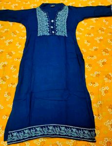 Elegant Blue Embroidered Kurta