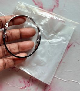 Silver Star Bangle Bracelet