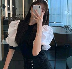 Chic Black Top with Dramatic Puffy Sleeves