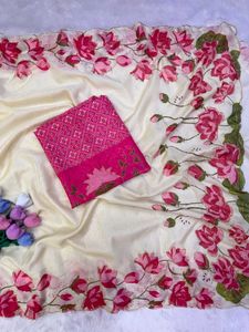 Elegant Saree with Floral Print
