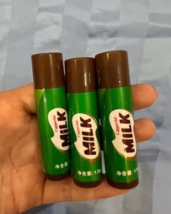 1 Lip Balm Milk Tea Cappuvini