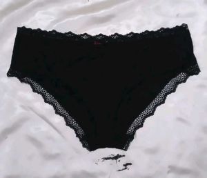 Women's Black Lace Hipster Panty
