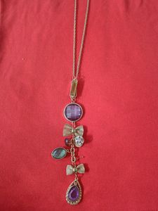 2 Pendants