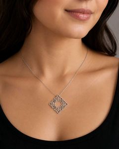 Elegant Floral Pendant Necklace