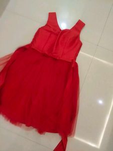 Red short dress