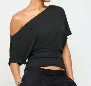 NEWME Black One-Shoulder Top | Size M College Wear