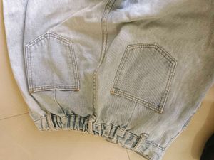 Light Wash Wide Leg Jeans