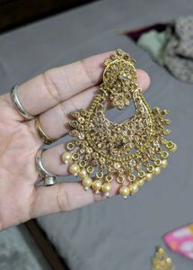 Golden Chandbali Earrings with Maang Tikka Set | P