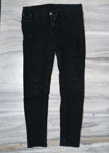 Distressed Black Skinny Jeans