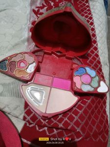 Makeup Kit, With Facial Kit , And Massage Cream