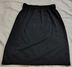 edgy ballon sleeve top with skirt