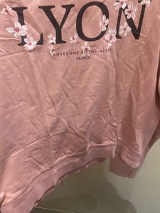 H&amp;M Sweatshirt