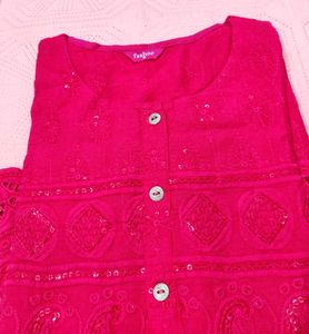 Vibrant  Embroidered Kurta🌸