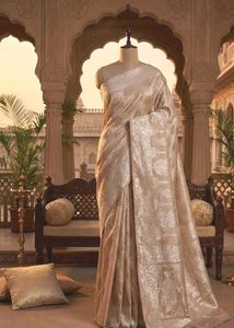 Elegant Paisley self Print Organza Saree ✨