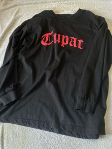 Tupac Graphic Long Sleeve T-Shirt