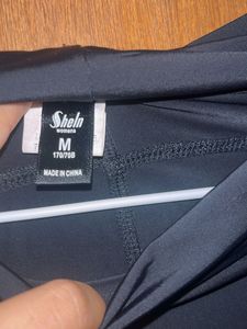 Black Leggings M
