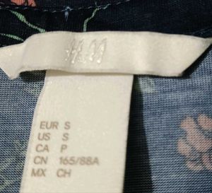 H&amp;M Floral Bird Print Button-Up Top