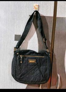 Chic Quilted Black Shoulder Bag