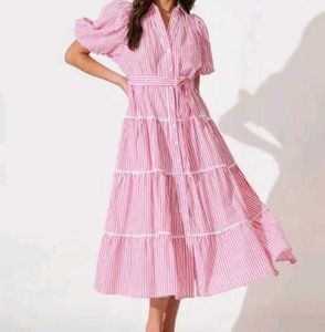 Chic Pink Striped Maxi Dress
