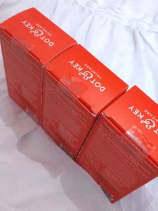 Dot &amp; Key Tinted Sunscreen SPF 50+ shade 5,5,7