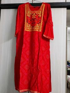 Red Kurti