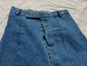 Highwaist Denim Skirt with Button Detail