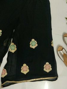 Elegant Black Kurta Set with Dupatta🖤✨