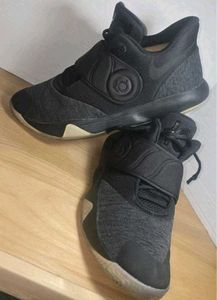Nike KD Trey 5 IX - Stylish