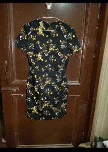 Chic Floral Print Mini Dress