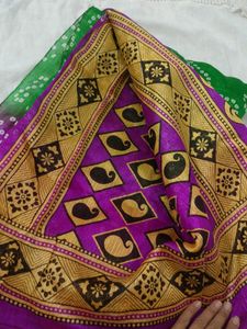 Vibrant Green &amp; Purple Bandhani Saree