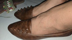Stylish Brown Pointed Toe Flats