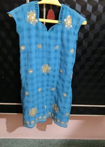 Women Blue Kurta In Good Condition No Flaws