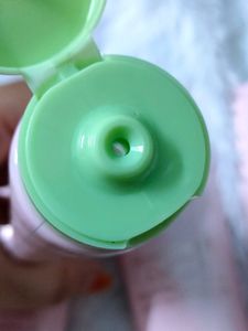 Luxe Brand Pixi Cleanser ( Face Wash )