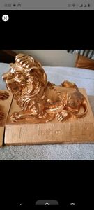 Vintage Dubai Lion Statues - Pair